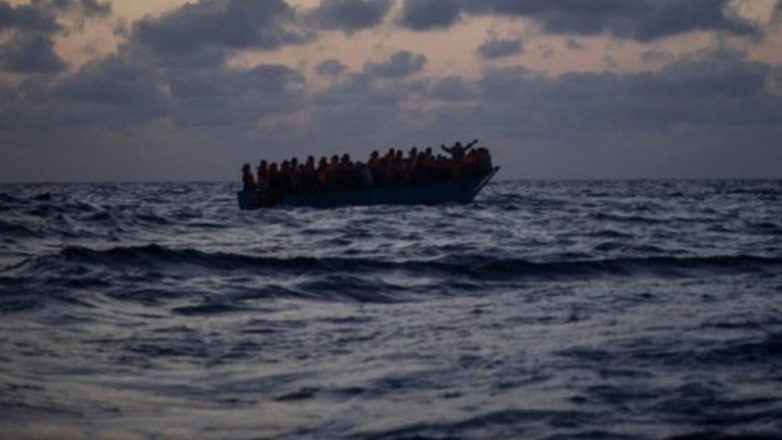 Διάσωση 108 μεταναστών που επέβαιναν σε ξύλινη λέμβο νότια της Γαύδου Διάσωση 108 μεταναστών που επέβαιναν σε ξύλινη λέμβο νότια της Γαύδου