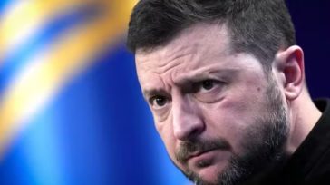 Δημοψήφισμα για το ειρηνευτικό σχέδιο θα ζητήσει ο Ζελένσκι