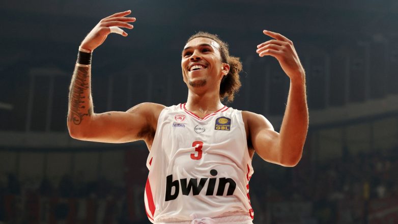 Γουόρντ: «Θα περάσω μέσα από τοίχο για τον προπονητή μου»