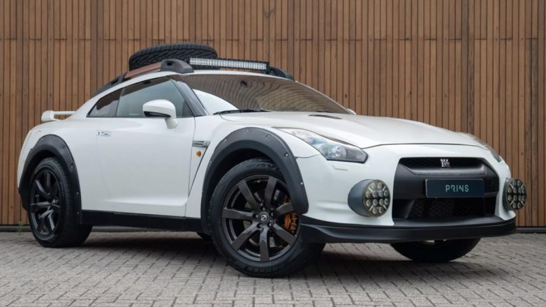 Κάποιος έφτιαξε ένα off-road Nissan GT-R και προσπαθεί να το πουλήσει – Κανείς δεν δείχνει να το θέλει (Βίντεο) Κάποιος έφτιαξε ένα off-road Nissan GT-R και προσπαθεί να το πουλήσει – Κανείς δεν δείχνει να το θέλει (Βίντεο)