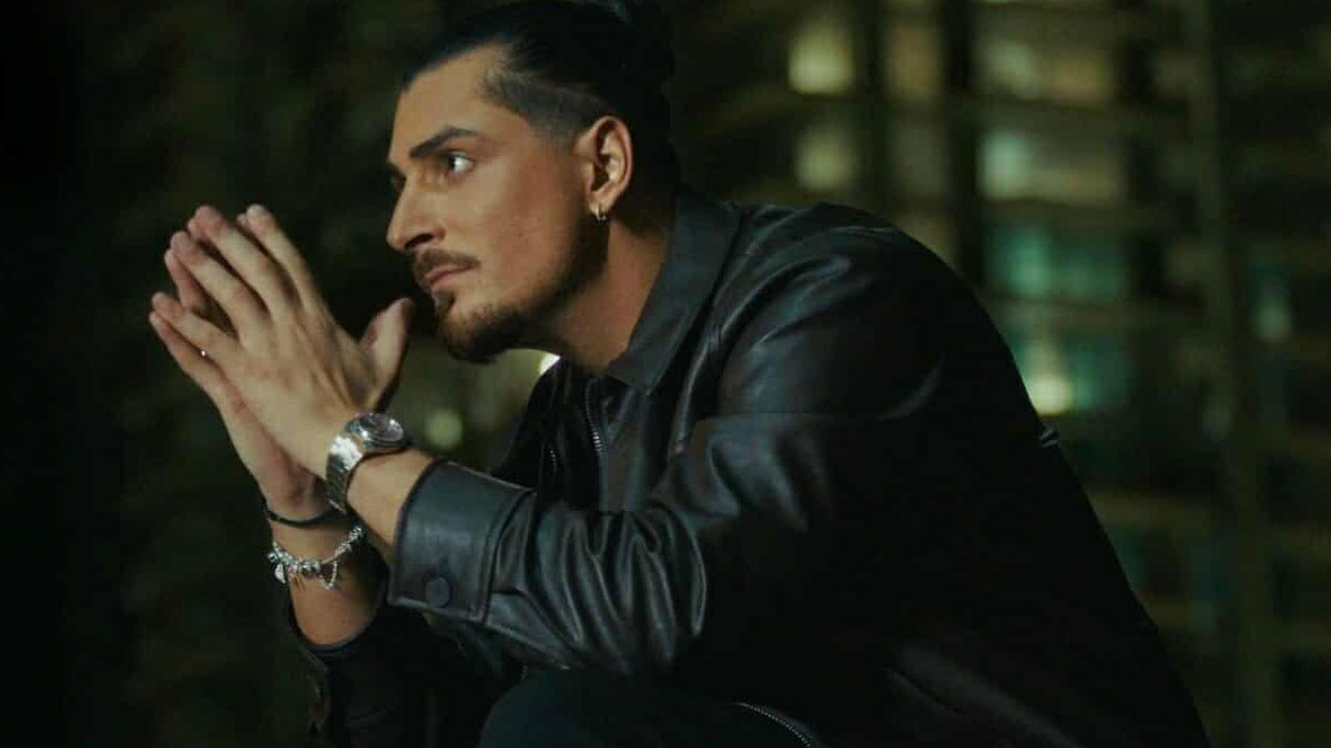 Live medley με έξι τραγούδια από τον Λευτέρη Κρίκη!