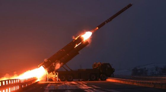 Βόρεια Κορέα: Εκτόξευση πυραύλων κρουζ μακρού βεληνεκούς