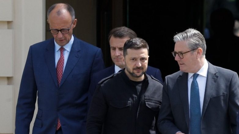 Μακρόν: Σύνοδος των συμμάχων του Κιέβου στις αρχές Ιανουαρίου στο Παρίσι