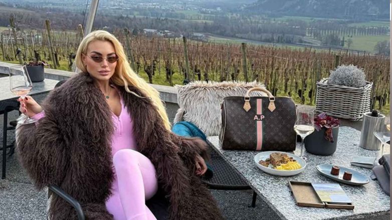 Αλεξάνδρα Παναγιώταρου με custom Louis Vuitton αξεσουάρ – Πόσο κοστίζει το πολυτελές styling Αλεξάνδρα Παναγιώταρου με custom Louis Vuitton αξεσουάρ – Πόσο κοστίζει το πολυτελές styling