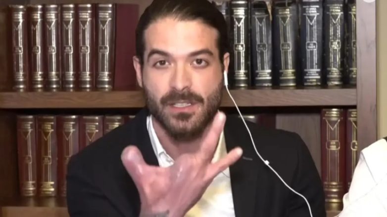 Άρης Μουγκοπέτρος: Έδειξε στην κάμερα τα ακρωτηριασμένα του δάχτυλα – «Για τα παιδιά μου με αυτό το χέρι θα δουλέψω και στην οικοδομή»