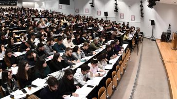 Aπό αύριο διαγράφονται πάνω από 220.000 φοιτητές