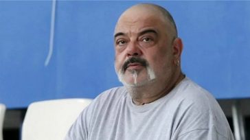 Στηβ Ντούζος: Παραμένει στο νοσοκομείο ο ηθοποιός – Ποια είναι η κατάσταση της υγείας του