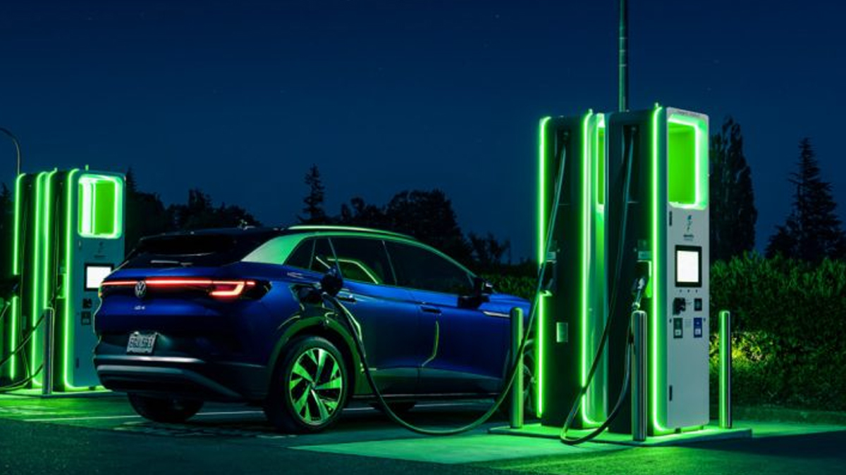 Εγκρίθηκε η παράδοση 108 ηλεκτρικών ταξί