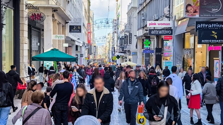 Το εορταστικό ωράριο Παραμονή Πρωτοχρονιάς
