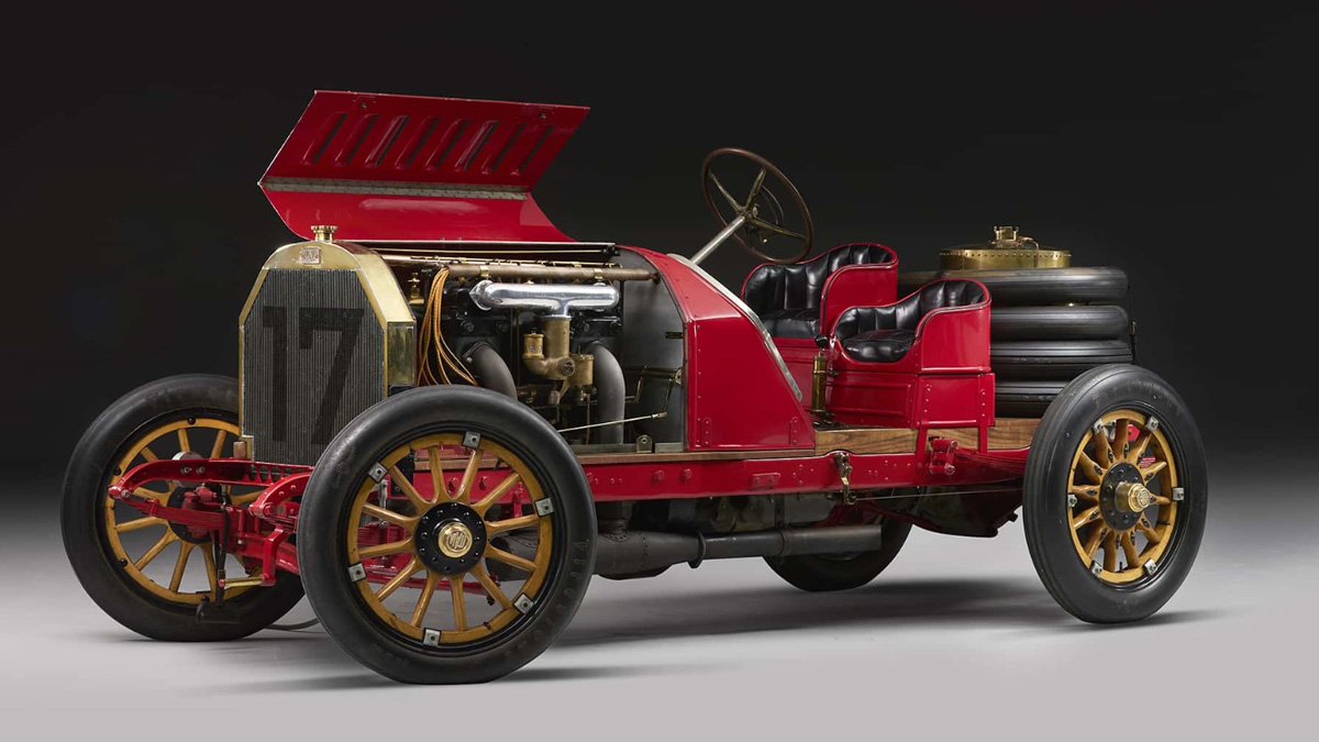 Ποια ιστορική ιταλική αυτοκινητοβιομηχανία επιστρέφει 90 χρόνια μετά την χρεωκοπία της; 