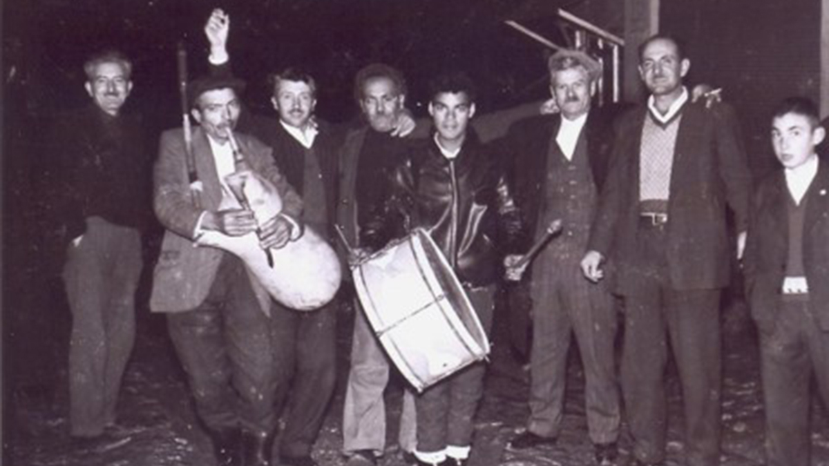 Τα πρωτοχρονιάτικα καρναβάλια της Δυτικής Μακεδονίας με τις αρχαίες ρίζες