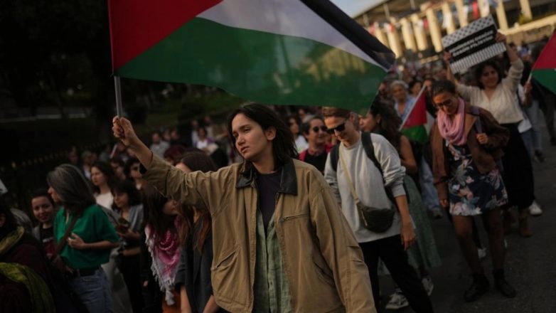 Τουρκία: Μεγάλες διαδηλώσεις στην Κωνσταντινούπολη για τη Γάζα