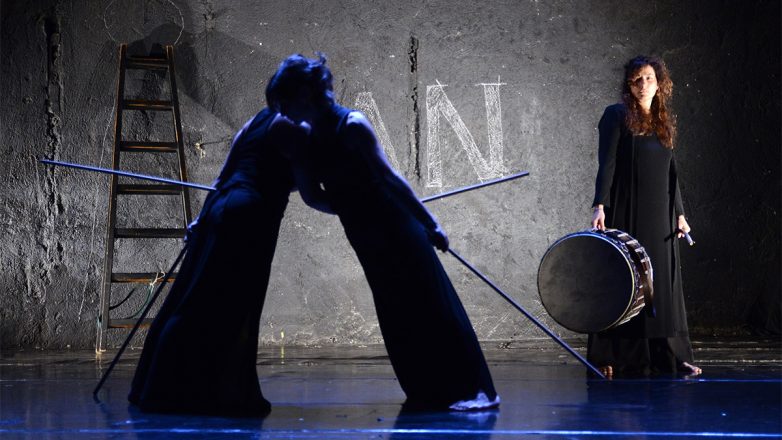 Οι «Αντι-γόνοι» της Κάλλιας Θεοδοσιάδη στο Θέατρο Ροές Οι «Αντι-γόνοι» της Κάλλιας Θεοδοσιάδη στο Θέατρο Ροές