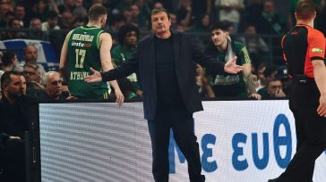 Αταμάν: «Συγχαρητήρια στους διαιτητές, οι βολές ήταν 18-28»