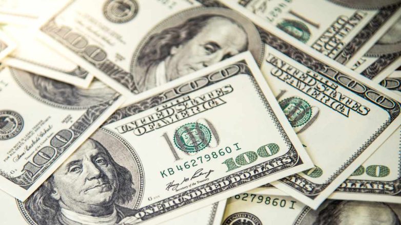 Καταρρέει η κυριαρχία του αμερικανικού δολαρίου υπό τον Trump;