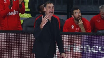 Μπαρτζώκας: «Μια μεγάλη νίκη για τους φιλάθλους του Ολυμπιακού»