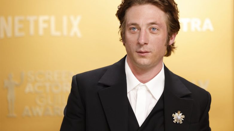 Ο Τζέρεμι Άλεν Γουάιτ βρίσκεται σε συζητήσεις για την ταινία «Peaked» Ο Τζέρεμι Άλεν Γουάιτ βρίσκεται σε συζητήσεις για την ταινία «Peaked»