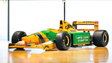 Πωλείται το μονοθέσιο με το οποίο ο Michael Schumacher πέτυχε την πρώτη του νίκη στην Formula 1