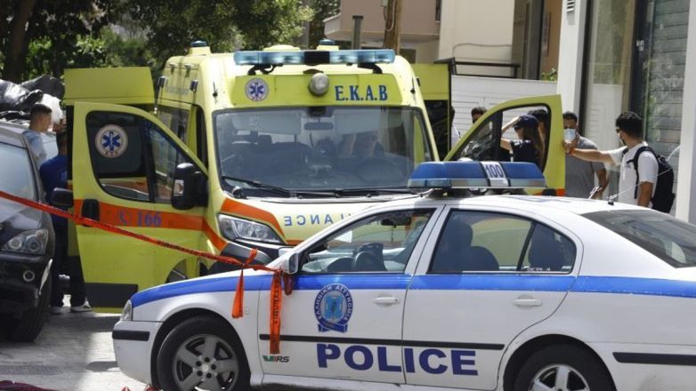 Πάτρα: Παραδόθηκε ο 35χρονος που είχε ταμπουρωθεί στο σπίτι του