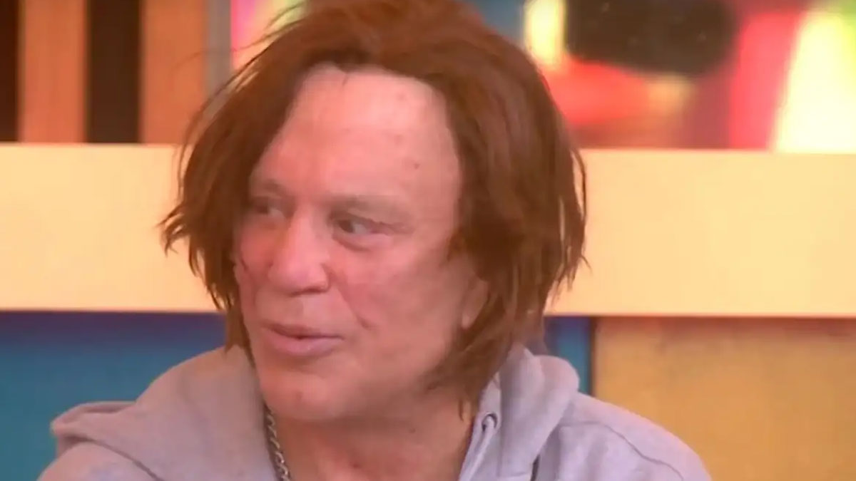 Mickey Rourke: Αγνώριστος και χρεωμένος – Ο άλλοτε σταρ του Hollywood κινδυνεύει με έξωση