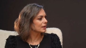 Μαρία Μπαλούτσου: Η σκληρή αλήθεια για τη μητρότητα