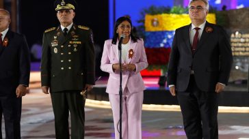 Βενεζουέλα: Ο στρατός αναγνωρίζει την Ντέλσι Ροντρίγκες ως προσωρινή Πρόεδρο της χώρας