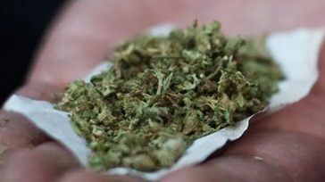 Σύλληψη 49χρονου στα διόδια Αγίας Τριάδας με εκρηκτική ύλη και ναρκωτικά