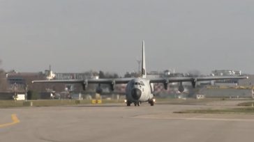 Στο Μιλάνο με C-130 οι σοροί πέντε Ιταλών της τραγωδίας του Κραν Μοντανά