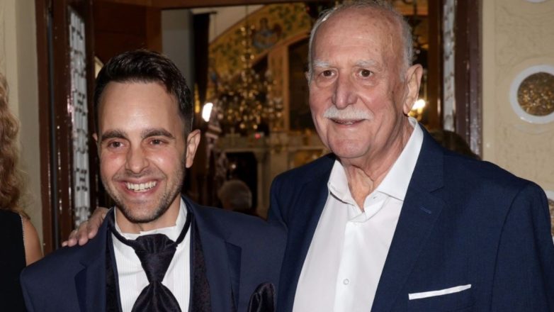 Λάζος Μαντικός: «Τσακίζει» κόκαλα ο κουμπάρος του Γιώργου Παπαδάκη – «Θα τα πούμε εκεί ψηλά!»