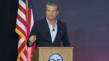 Χέγκσεθ: «200 στρατιωτικοί συμμετείχαν στην έφοδο για τη σύλληψη του Μαδούρο»