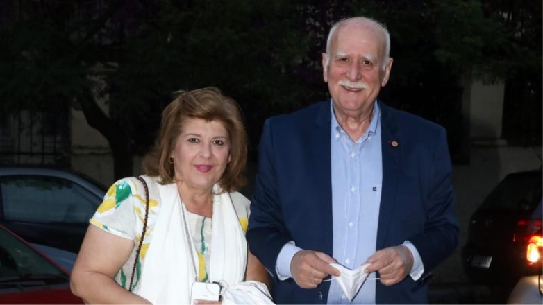 Γιώργος Παπαδάκης: Όσα έλεγε για εκείνον η σύζυγός του, Τίνα Παπαδέλη επτά μήνες πριν τον θάνατό του Γιώργος Παπαδάκης: Όσα έλεγε για εκείνον η σύζυγός του, Τίνα Παπαδέλη επτά μήνες πριν τον θάνατό του