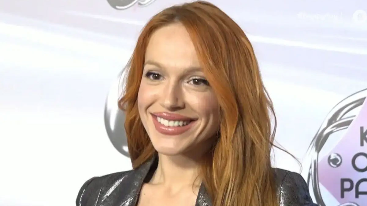 Η Τάνια Μπρεάζου απαντά στις φήμες – «Ποτέ δεν έστειλα τραγούδι για την Eurovision»