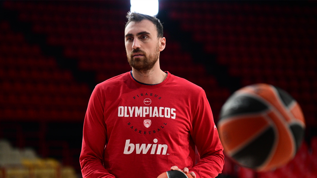 Χωρίς τον Μιλουτίνοφ ο Ολυμπιακός κόντρα στη Φενέρ