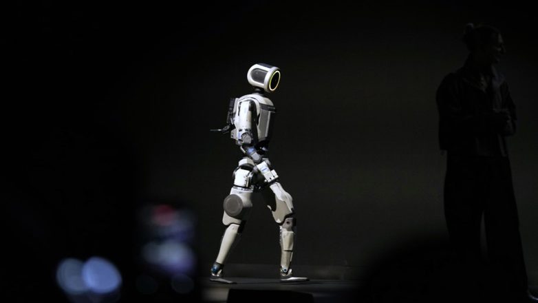 To ανθρωποειδές ρομπότ της «Atlas», παρουσίασε στο κοινό η Boston Dynamics