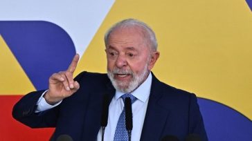 Βραζιλία: Ο πρόεδρος Λούλα επικοινώνησε τηλεφωνικά με την Ντέλσι Ροδρίγκες