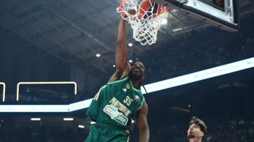 Παναθηναϊκός-Αρμάνι Μιλάνο 20-15 (Δεύτερο δεκάλεπτο)