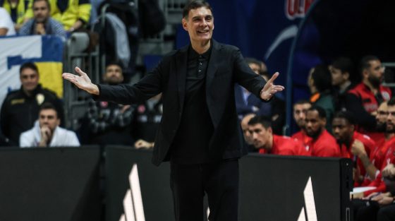 Μπαρτζώκας: «Το ρόστερ δεν ήταν τόσο βαθύ για ένα τέτοιο ματς»