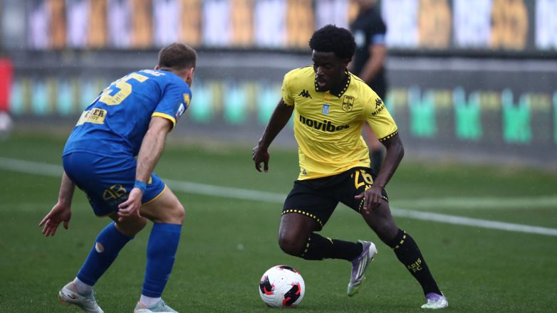 Στους «8» του Κυπέλλου ο Άρης, 2-0 τον Παναιτωλικό