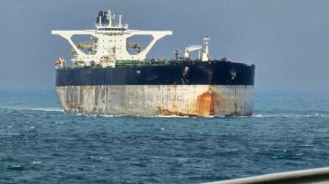 Στην κόψη του ξυραφιού για θερμό επεισόδιο