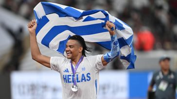 ΣΕΓΑΣ: Κορυφαίοι της χρονιάς Καραλής και Τζένγκο