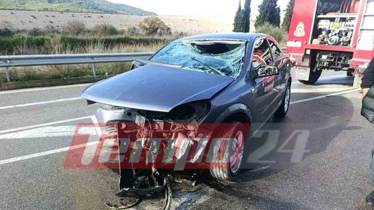 Πάτρα: Αυτοκίνητο «καρφώθηκε» σε προστατευτικές μπάρες