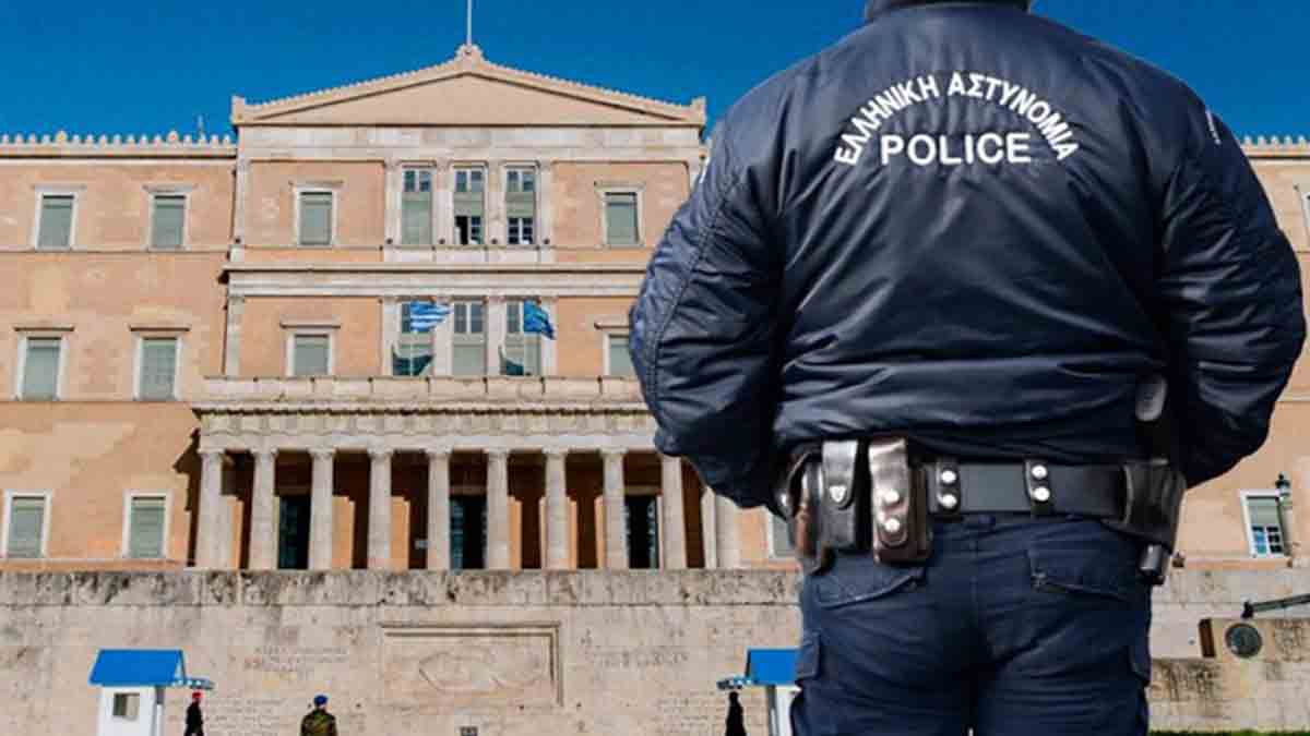 Διεκόπη η δίκη του πρώην αστυνομικού της Βουλής και της συζύγου του