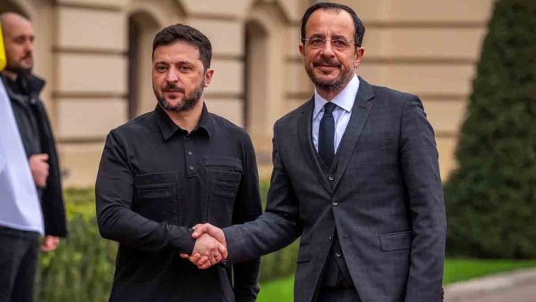 Στην Κύπρο ο Ζελένσκι – Θα συναντηθεί με Χριστοδουλίδη Στην Κύπρο ο Ζελένσκι – Θα συναντηθεί με Χριστοδουλίδη