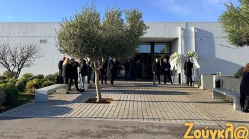 Το ύστατο χαίρε στον Γιώργο Παπαδάκη