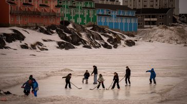 Ο Τραμπ σκέφτεται να… δωροδοκήσει τους Γροιλανδούς για να πετύχει τον στόχο του για εξαγορά