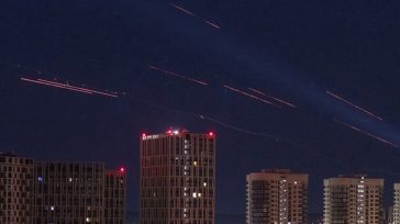 Ουκρανία: Εκρήξεις στο Κίεβο από ρωσικά πλήγματα