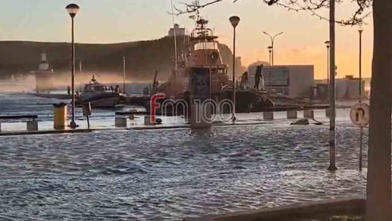 Λήμνος: Πλημμύρισε το λιμάνι της Μύρινας