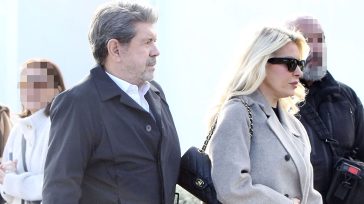 Ριτσώνα: Ελένη Μενεγάκη και Γιάννης Λάτσιος μαζί στο τελευταίο «αντίο» στον Γιώργο Παπαδάκη