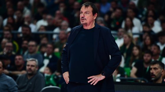 Αταμάν: «Να καταλάβουν οι παίκτες ότι παίζουν στον Παναθηναϊκό – Εγώ τους πιστεύω πολύ»