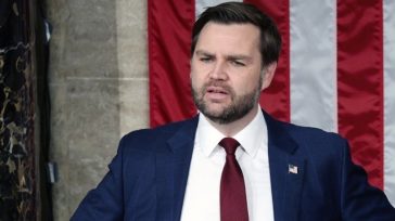 Βανς για Γροιλανδία: Οι Ευρωπαίοι ηγέτες πρέπει να πάρουν τον Τραμπ στα σοβαρά